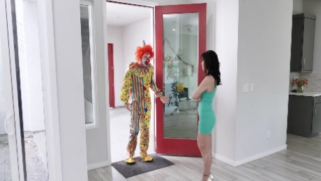 Kinky clown sex with adorable MILF starlet Alana Cruise