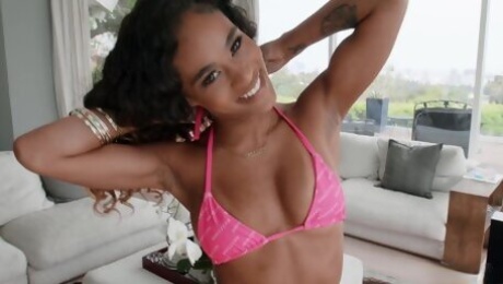 Ebony vixen Scarlit Scandal hot xxx video